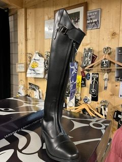 Rijlaars harrys horse davinci L 39