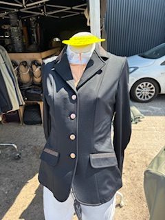 Wedstrijd jasje montar rode gold zwart 40