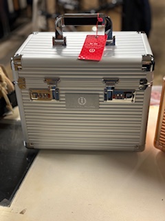 Grooming box klein silver