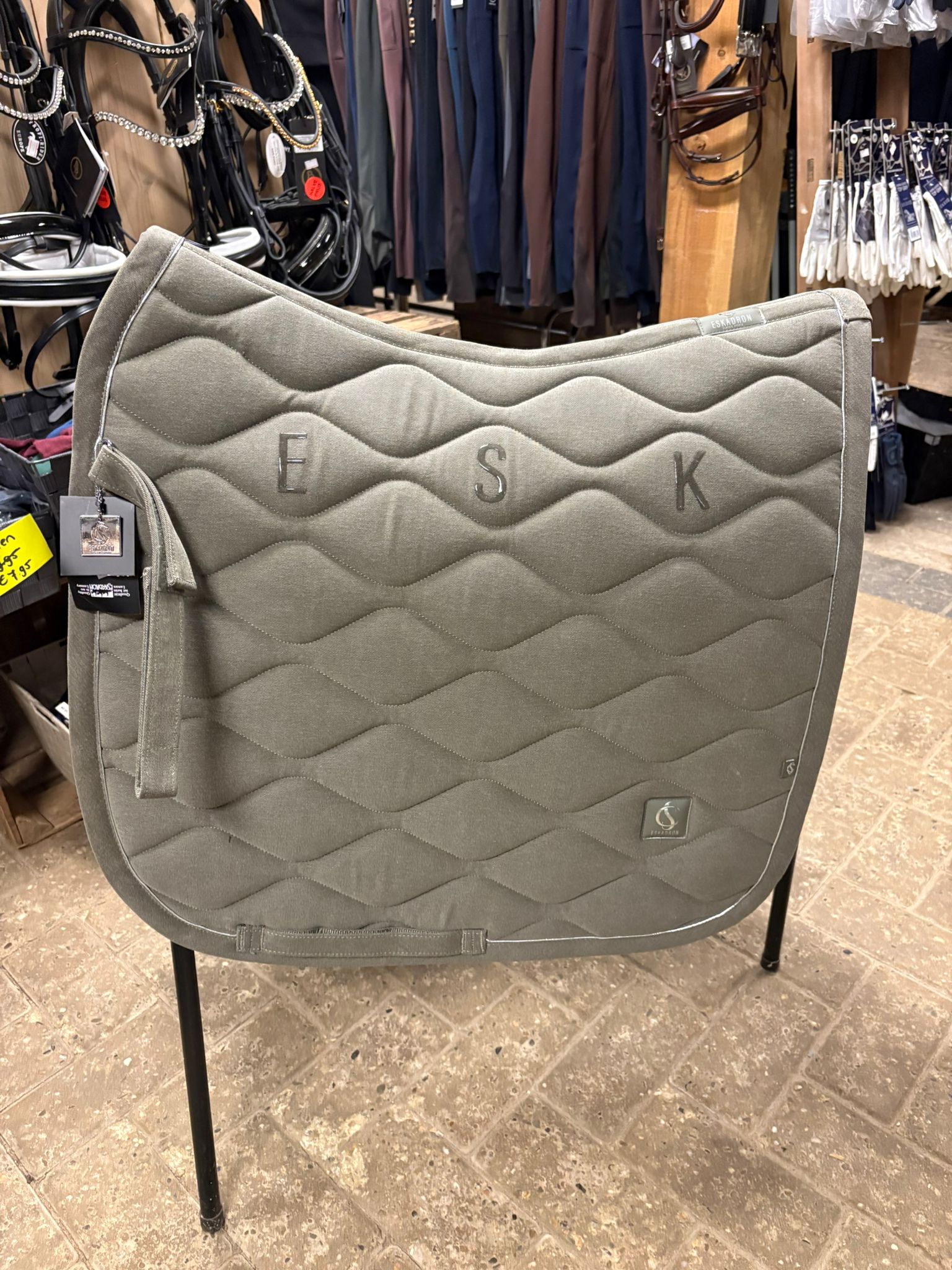 Dekje_Eskadron_dresssur_groen_grijs_full