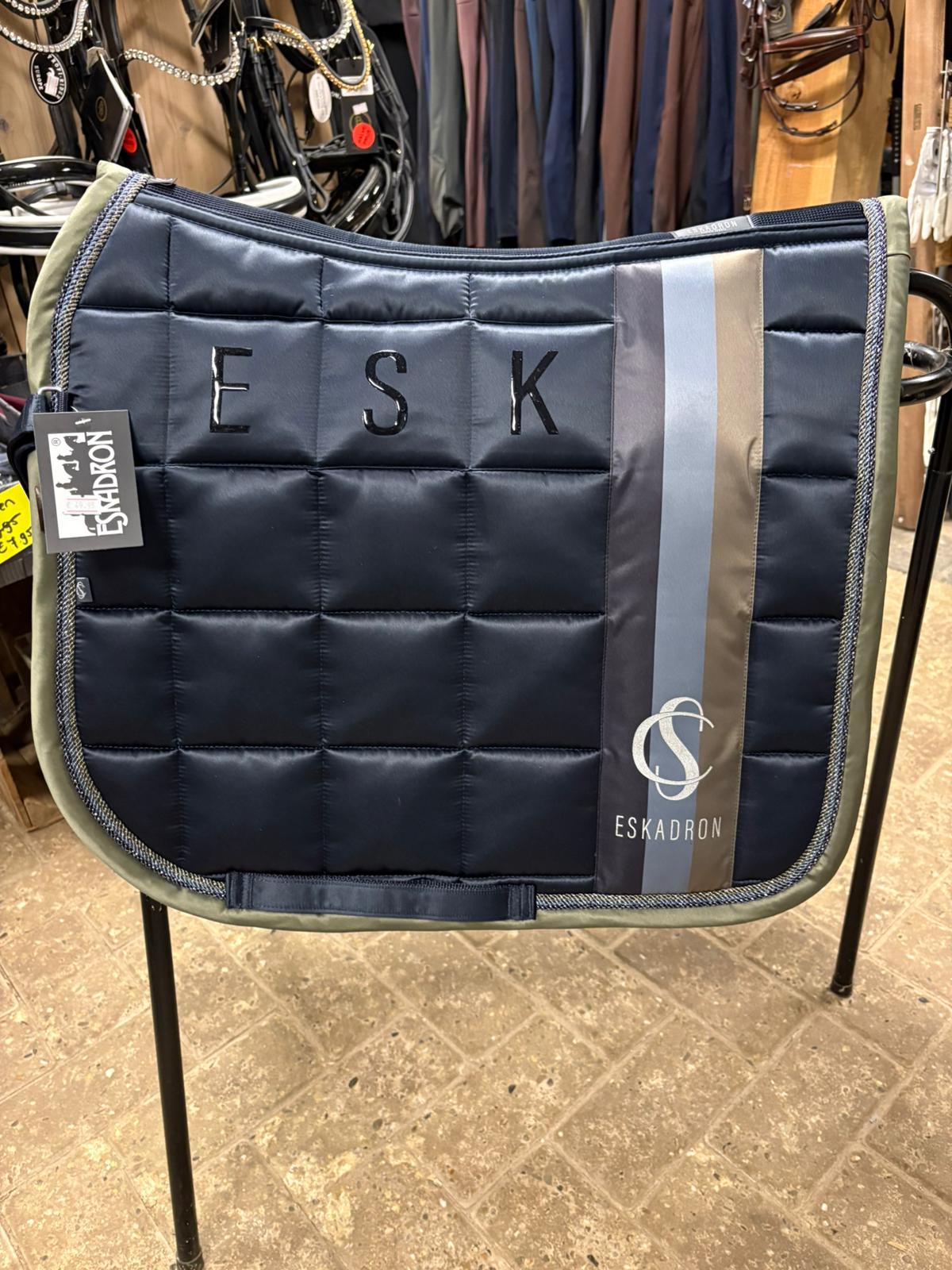 Dekje_Eskadron_dressuur_blauw