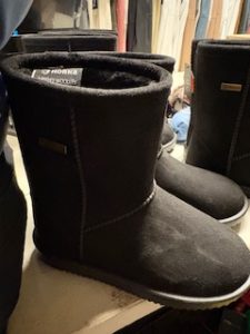 Waterdichte bontgevoerde laarsjes zwart 38