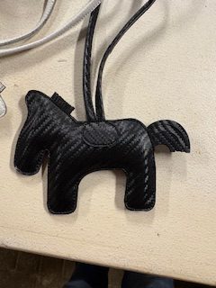 Sleutelhanger leer wit of zwart