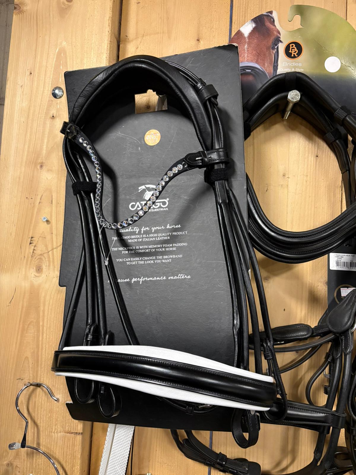 Hoofdstel_catago_stang_en_trens_full_zwart_1