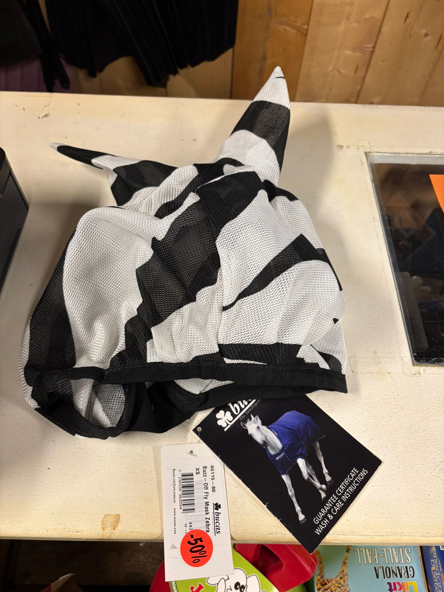 Vliegenmasker_Bucas_Zebra_XS