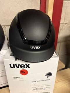 Uvex exxeed active cap black 57-59