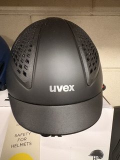Uvex exxential 111 black mat 55-57