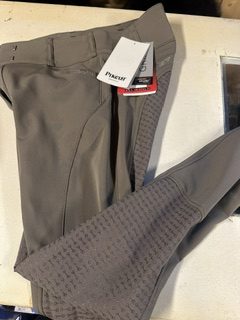Pikeur Sephora grip taupe maat 68