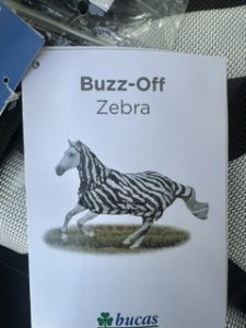 Bucas buzz off zebra full neck maat 5.3