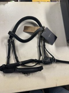 Dyón bitles bridle