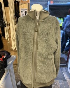 Montar Moebba dusty green vest maat M